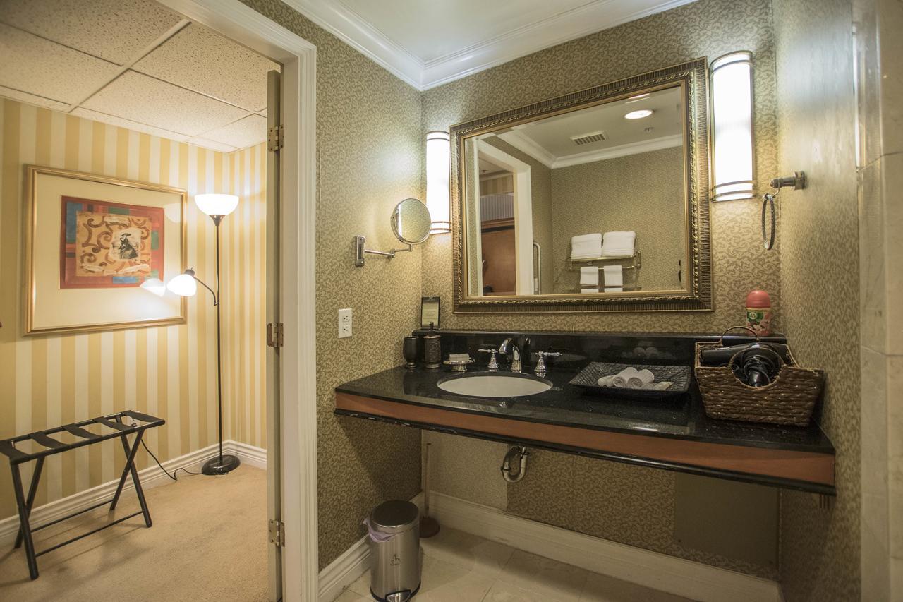 Boutique Suites - Ванкувър Екстериор снимка