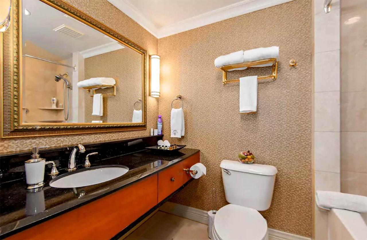 Boutique Suites - Ванкувър Екстериор снимка